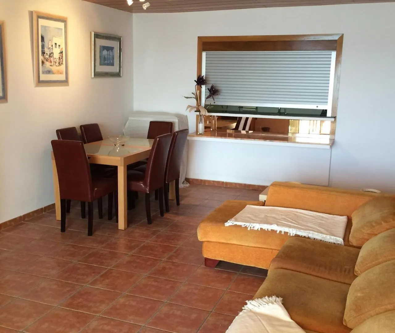 Residencial Rits Διαμέρισμα Σαλού